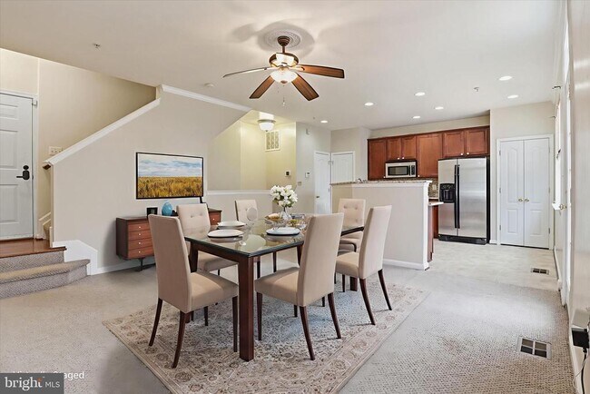 2809 Forest Run Dr in Forestville, MD - Building Photo - Building Photo