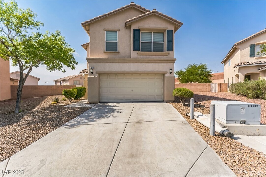 11129 Rossi Ave in Las Vegas, NV - Building Photo