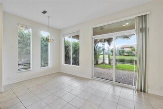 8215 NW 125th Ln in Parkland, FL - Building Photo - Building Photo