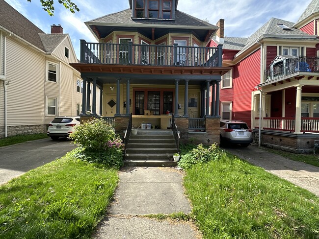 169 Anderson Pl, Unit 1 First Floor