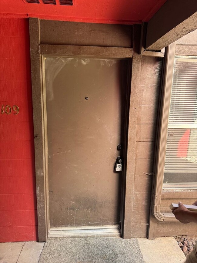 property at 1200 S Riordan Ranch St