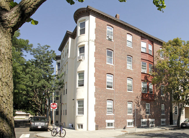 1-3 Marcella St in Cambridge, MA - Foto de edificio - Building Photo