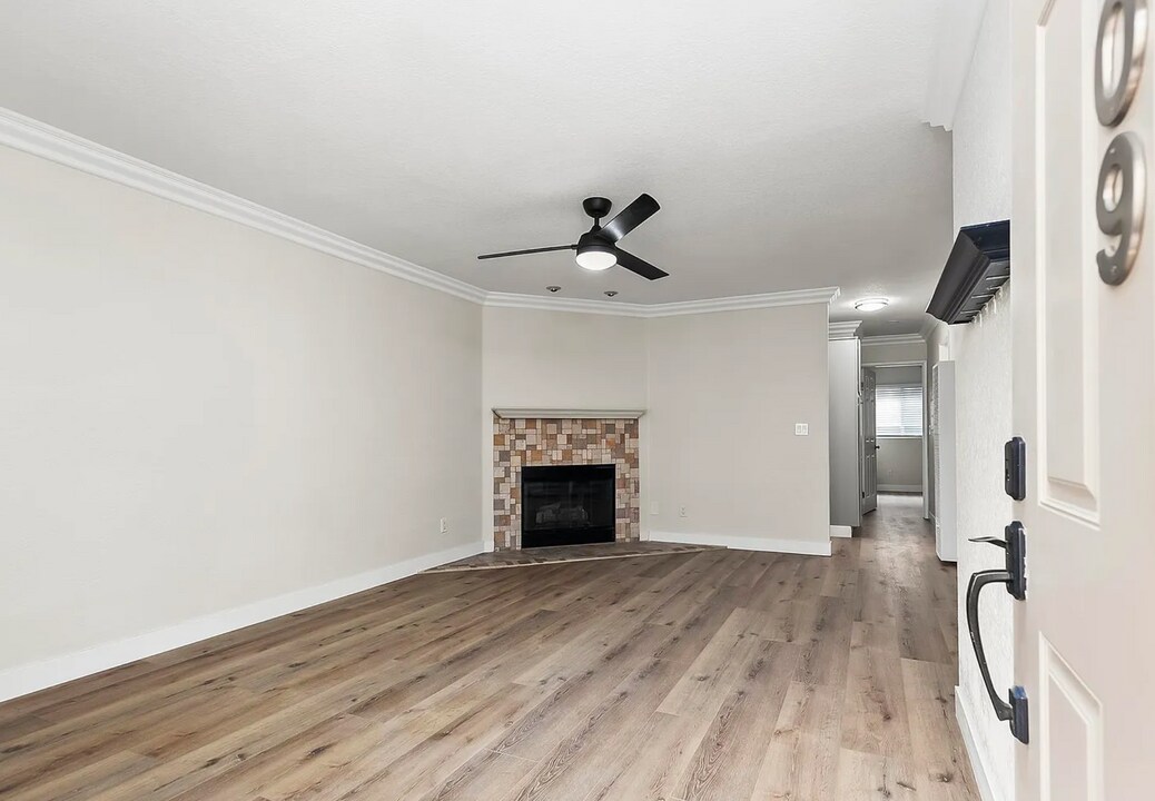 4779 Seminole Dr, Unit 109 in San Diego, CA - Building Photo