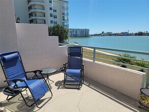 8000 Sailboat Key Blvd S in St Pete Beach, FL - Building Photo - Building Photo