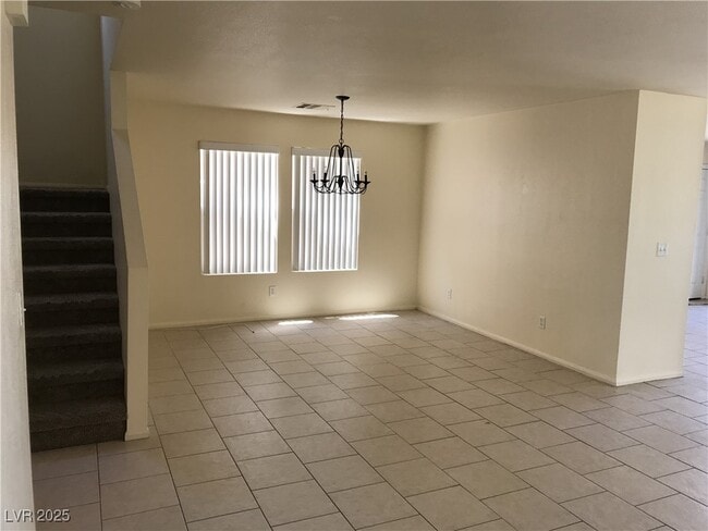 1111 Cathedral Ridge St in Henderson, NV - Building Photo - Building Photo