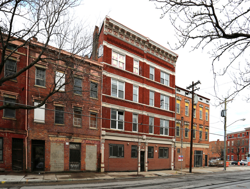 1533-1535 Race St in Cincinnati, OH - Building Photo