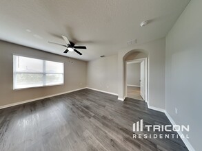 353 Corso Loop in Winter Haven, FL - Building Photo - Building Photo