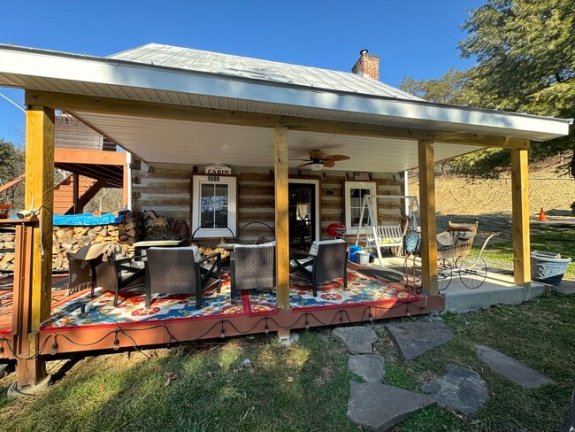 property at 1608 Laurel Grove Rd