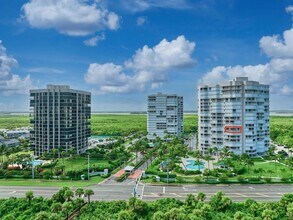 5051 N Hwy A1A, Unit 9-3 in Fort Pierce, FL - Foto de edificio - Building Photo