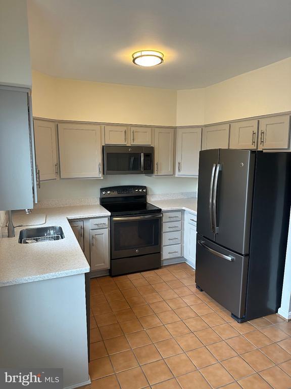 942 S Rolfe St in Arlington, VA - Building Photo - Building Photo