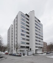 Plaza 550 in Scranton, PA - Building Photo