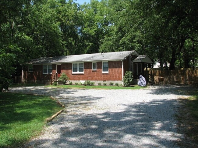 property at 2425 Chapel Avenue