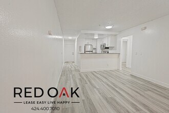 256 S Rampart Blvd in Los Angeles, CA - Building Photo - Building Photo