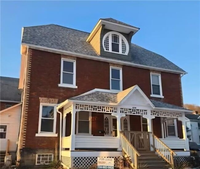 499 E High St in Kittanning, PA - Building Photo - Building Photo