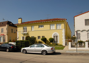 1071 S Orange Grove Ave Apartamentos