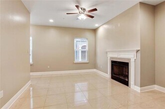 81 Carriage Ln, Unit B in Destrehan, LA - Building Photo - Building Photo