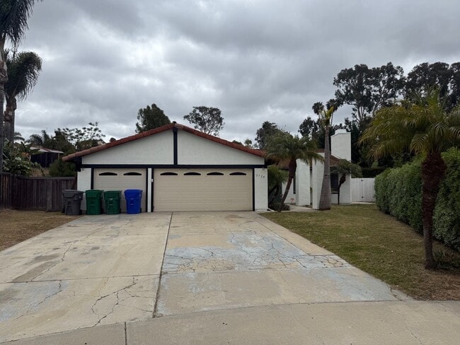 property at 2728 Amberwood Dr