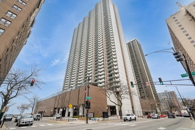 property at 6033 N Sheridan Rd
