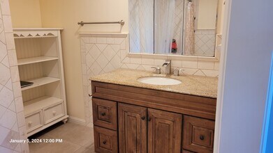 9771 Paso Robles Ave in Northridge, CA - Building Photo - Building Photo