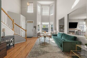 2020 Juniper Ct in Glendale Heights, IL - Building Photo - Building Photo