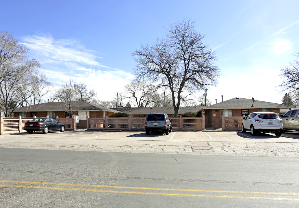 Wood Avenue Apartments in Colorado Springs, CO - Building Photo