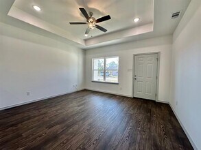 1004 Woodland Dr in Quinlan, TX - Building Photo - Building Photo