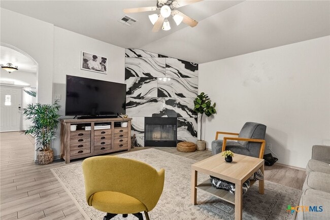 5402 Birmingham Cir in Killeen, TX - Building Photo - Building Photo