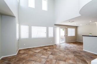 977 Alfonso Ave in Henderson, NV - Building Photo - Building Photo