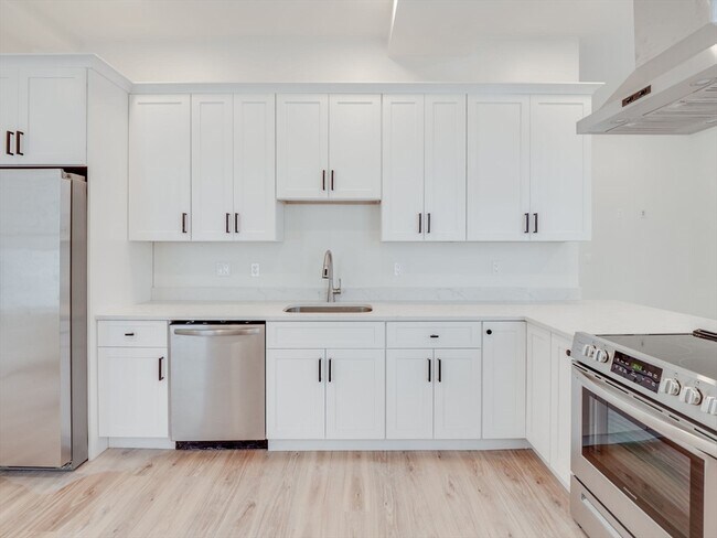 14 William St in Worcester, MA - Foto de edificio - Building Photo