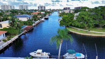 6100 NE 7th Ave in Boca Raton, FL - Building Photo