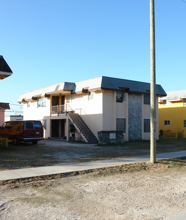 508 NW 2nd St in Homestead, FL - Building Photo