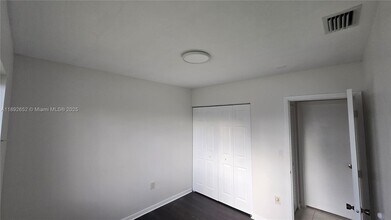 20305 SW 132nd Ave in Miami, FL - Building Photo - Building Photo