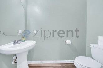 3126 Dreamweaver in San Antonio, TX - Building Photo - Building Photo