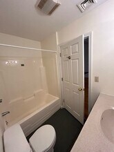 23 Grove 2L Grv in Spencer, MA - Building Photo - Building Photo