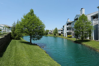 Copper Creek Townhomes in Evansville, IN - Building Photo - Building Photo