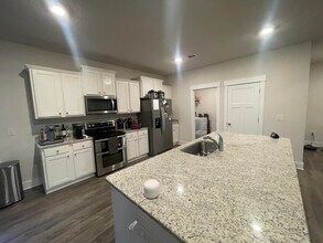 6172 Forest Bay Ave in Gulf Breeze, FL - Building Photo - Building Photo