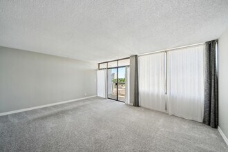 410 W 7th St in Tulsa, OK - Building Photo - Building Photo