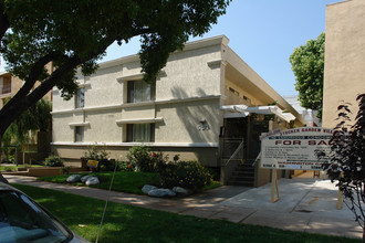 551 W Stocker St in Glendale, CA - Building Photo - Building Photo