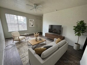 3701 Ys Pak Ct, Unit Unit D in Killeen, TX - Building Photo - Building Photo