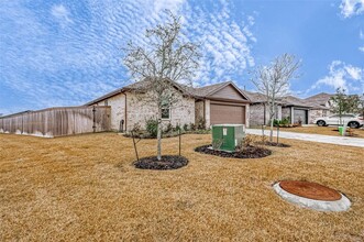 40603 Pine Spruce Ln in Magnolia, TX - Building Photo - Building Photo