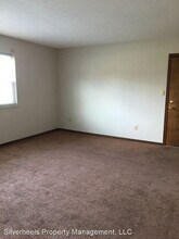 807 Mitchell Ave in Beverly, OH - Building Photo - Building Photo