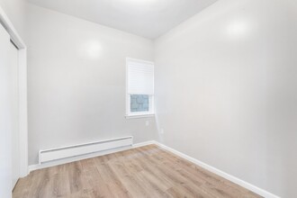 2769 John F. Kennedy Blvd in Jersey City, NJ - Building Photo - Building Photo