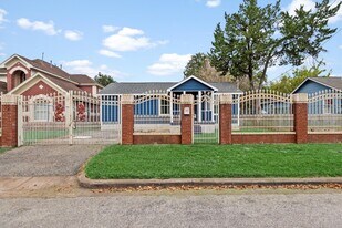 3914 Cetti St in Houston, TX - Building Photo