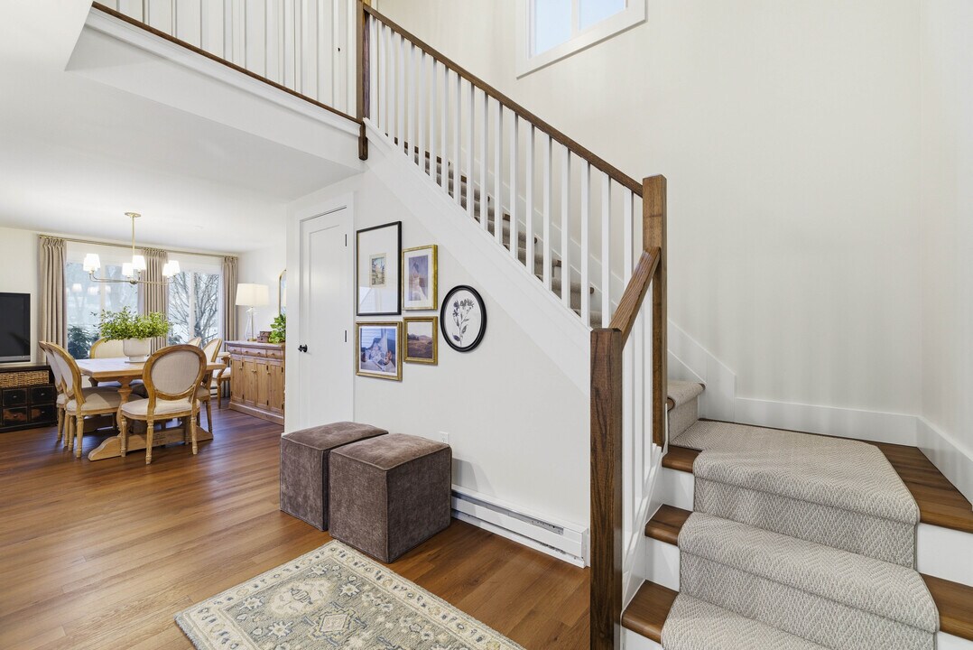 60 Cinnamon Spring in South Windsor, CT - Building Photo