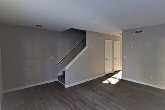 7653 Hunters Ridge Ln in North Charleston, SC - Building Photo - Building Photo