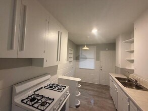 1602 S 11th St in Abilene, TX - Building Photo - Building Photo