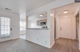 1826 Chantilly Ct in Virginia Beach, VA - Building Photo - Building Photo