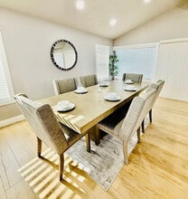 829 Cambridge Dr in Stockton, CA - Building Photo - Building Photo