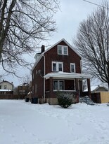 4228 Greensburg Pike in Pittsburgh, PA - Building Photo