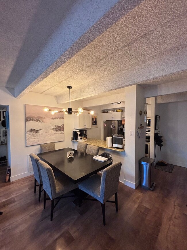 property at 1433 N Williams St